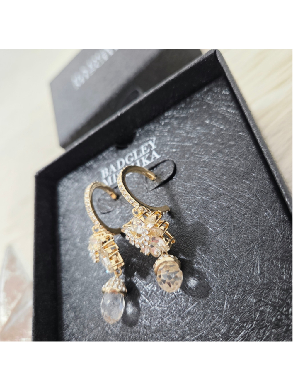 Badgley Mischka crystal floral cluster drop earrings gold dangle new NWT - Picture 4 of 5